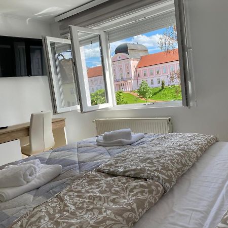 Apartman Edita Virovitica Esterno foto